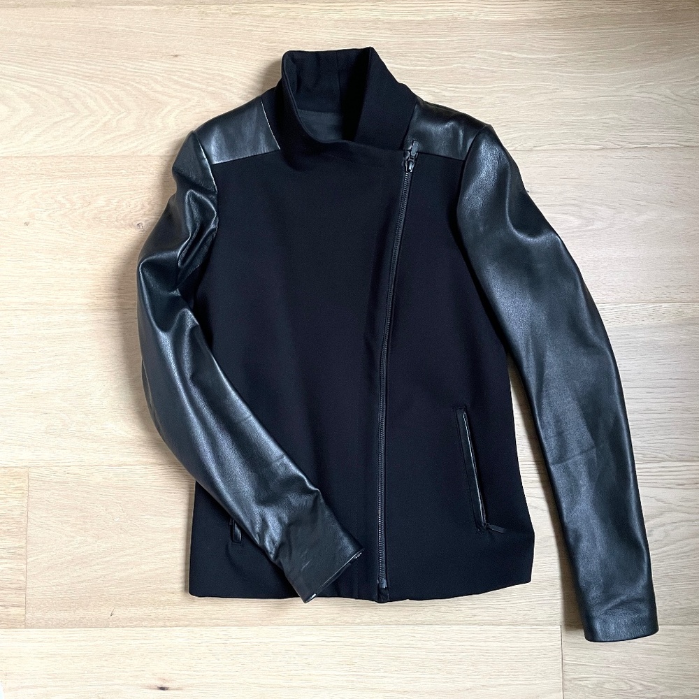 Danier Leather Made In Canada Jacket (3XS)